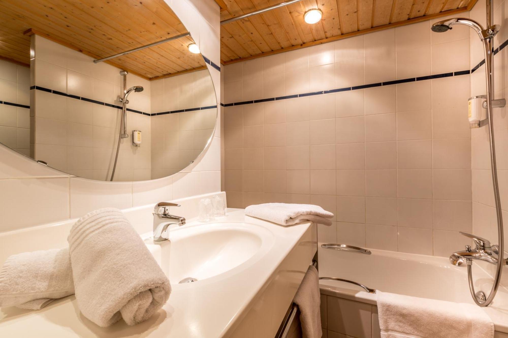 Les Cretes Blanches Hotel Val-dʼIsère Værelse billede