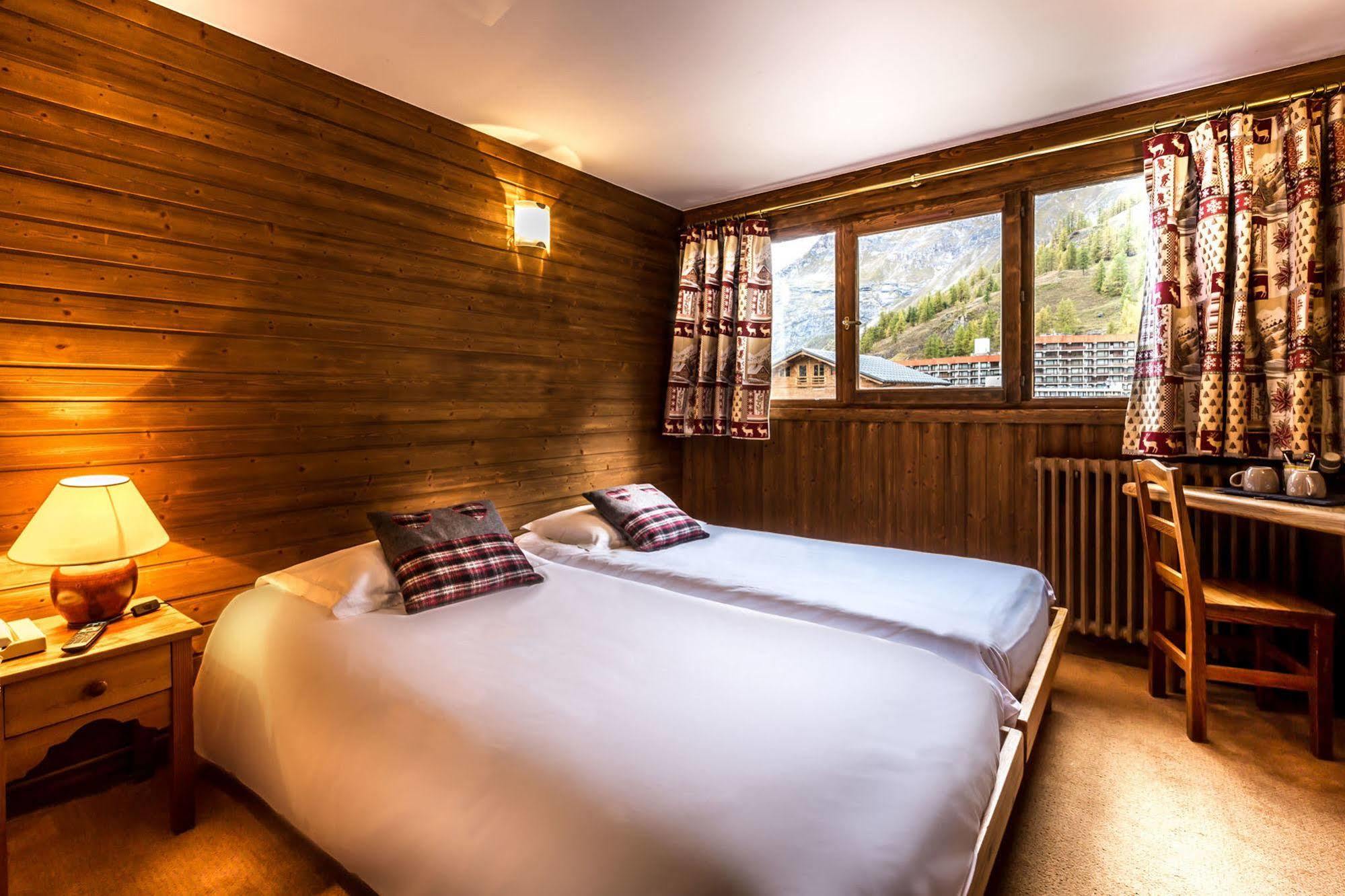 Les Cretes Blanches Hotel Val-dʼIsère Eksteriør billede