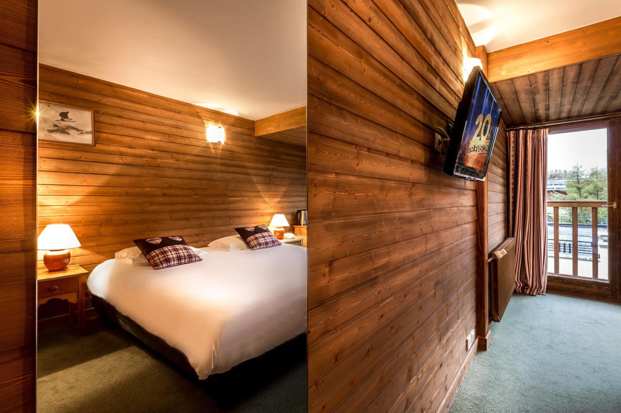 Les Cretes Blanches Hotel Val-dʼIsère Eksteriør billede
