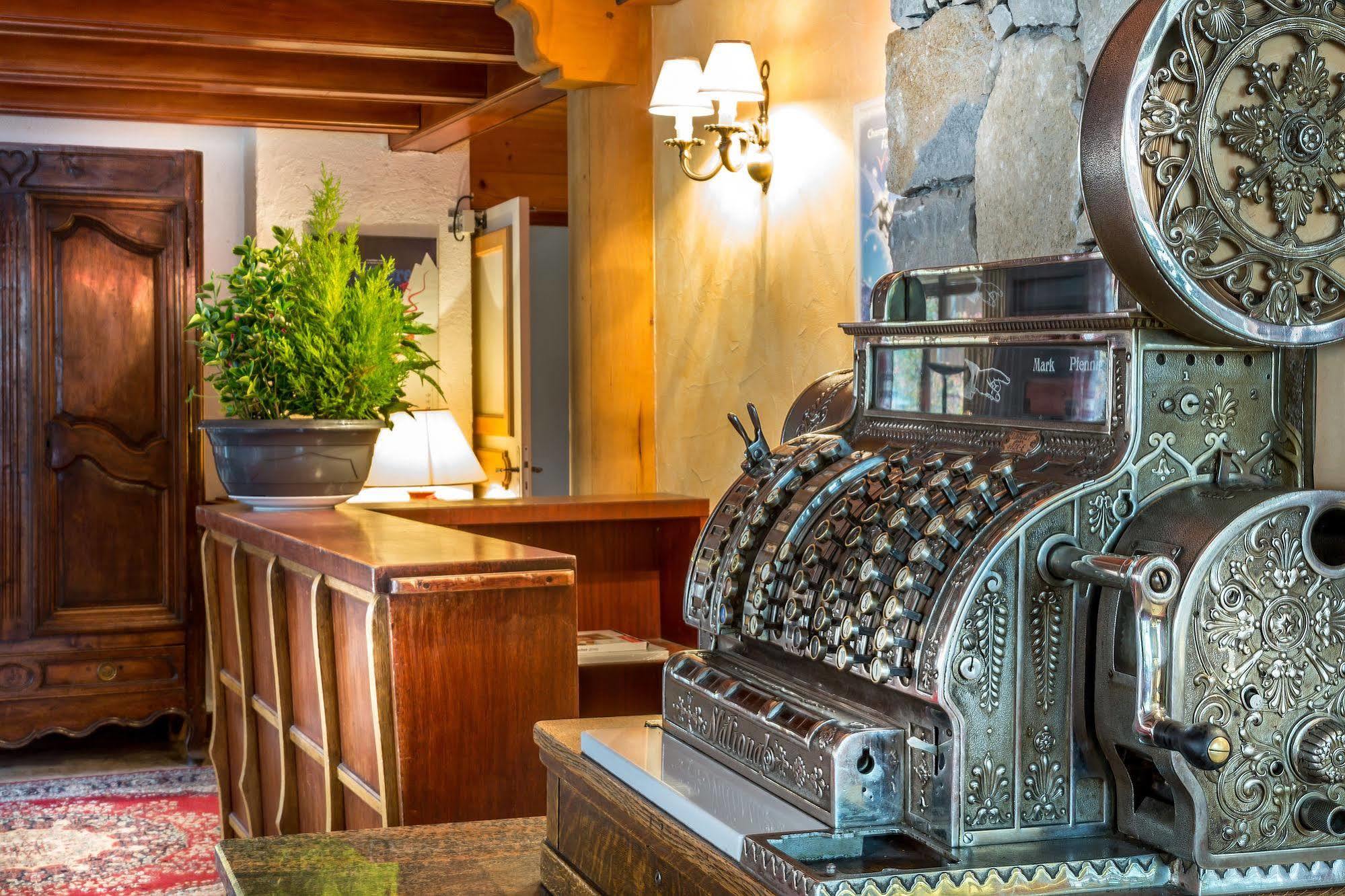 Les Cretes Blanches Hotel Val-dʼIsère Eksteriør billede